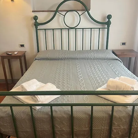 A La Casa Dei Potenti 3* سان جيمينيانو