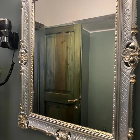 A La Casa Dei Potenti 3*