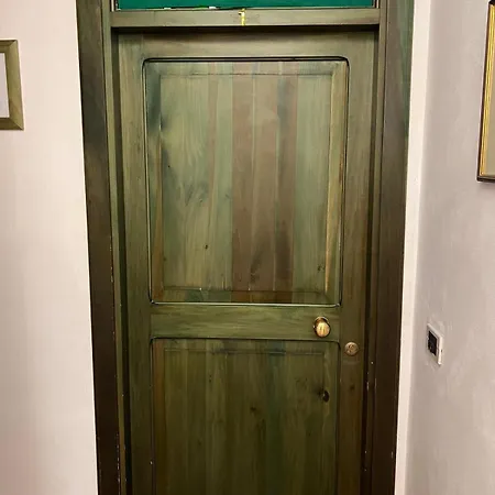 A La Casa Dei Potenti سان جيمينيانو