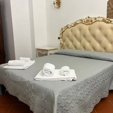 A La Casa Dei Potenti