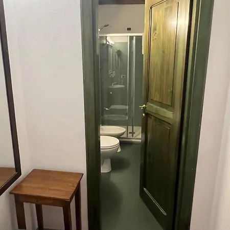 A La Casa Dei Potenti 3*