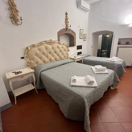 A La Casa Dei Potenti بيت ضيافة